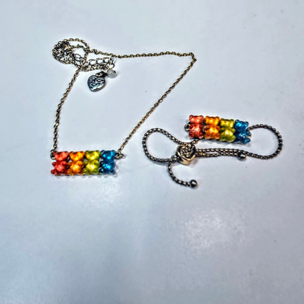 Betsey Johnson Gold Tone Gummy Bear Pendant Necklace Bracelet Set Multicolor